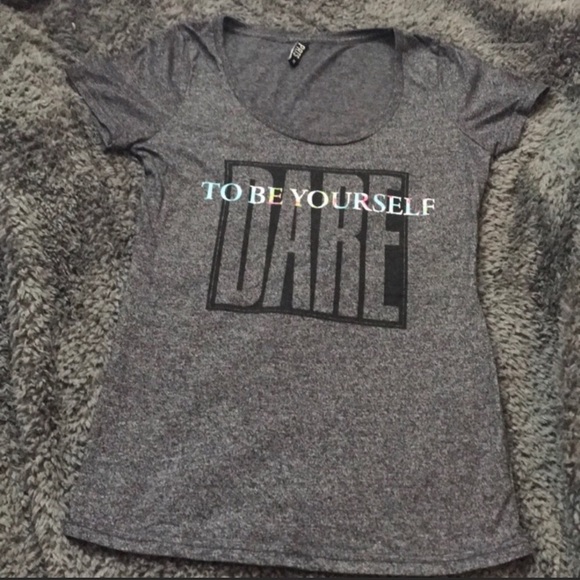 PRTS • Women’s Teeshirts - Picture 4 of 5